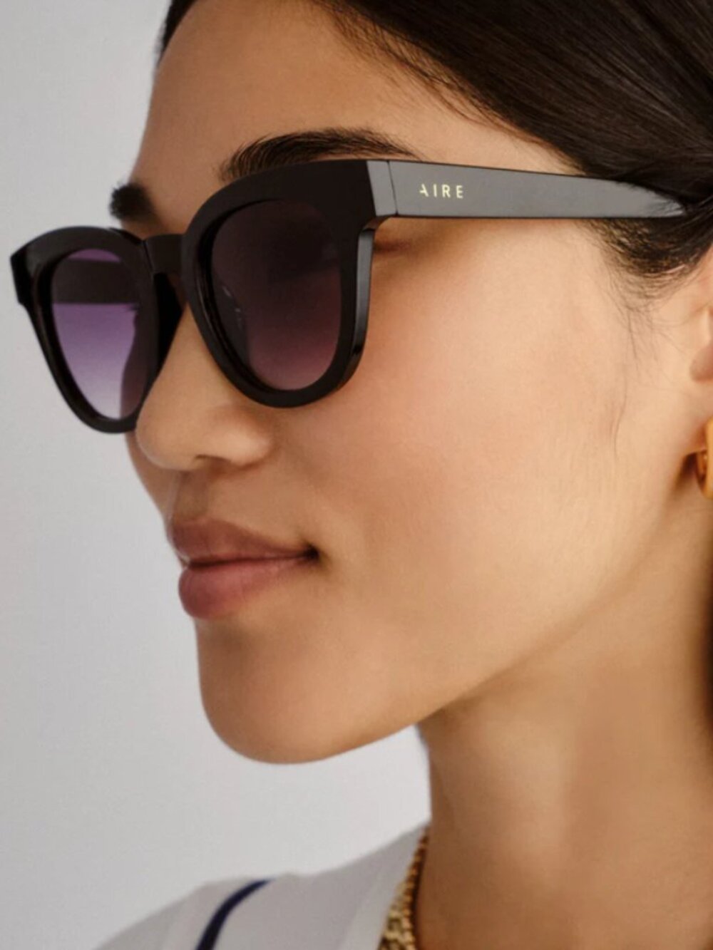 AIRE Dorado Sunglasses Black Warm Smoke Gradient